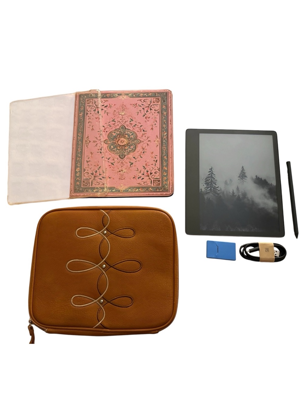 KINDLE SCRIBE 1st GEN with Stylus and Accessories E-Reader